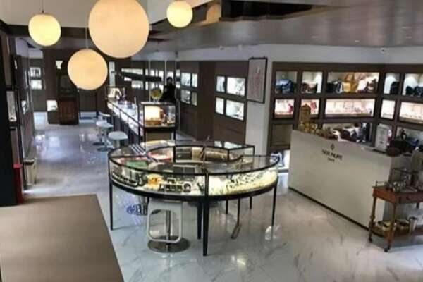 北流市寄卖奢侈品店